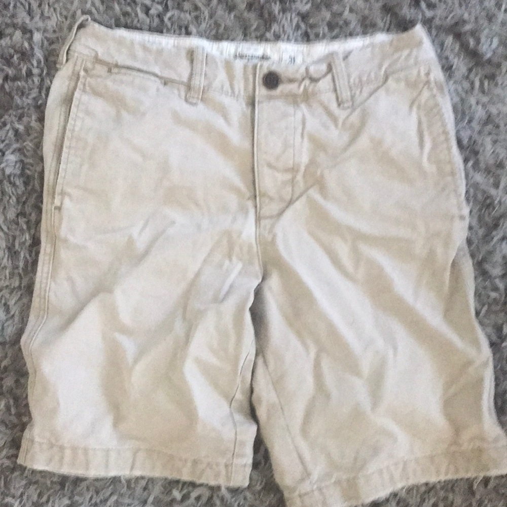 Men’s Abercrombie and Finch shorts. 31 inch waist.